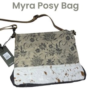 Myra Posy Shoulder Bag Floral Aged Canvas Leather-Cow Hair  Vintage Look Adj.